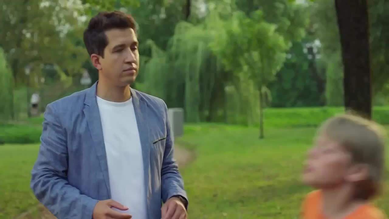 Доверяй, но проверяй!. Получили сообщение в соцсетях или мессенджере от родственника, друга или давнего знакомого с просьбой дать в долг? Не торопитесь переводить деньги! Его аккаунт может быть взломан мошенниками