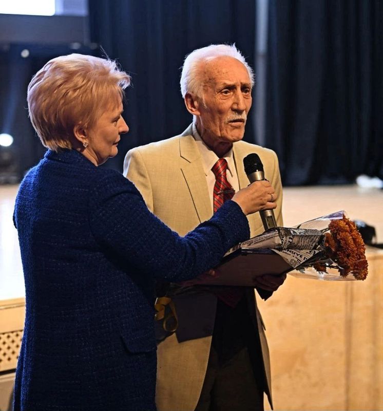 ������� ��������� � ������� �������� �������� ������� �������� 90-������ ������