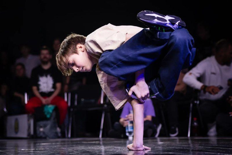 ���������� ��������� 42 ������ ���������� � ���������� �� ���������