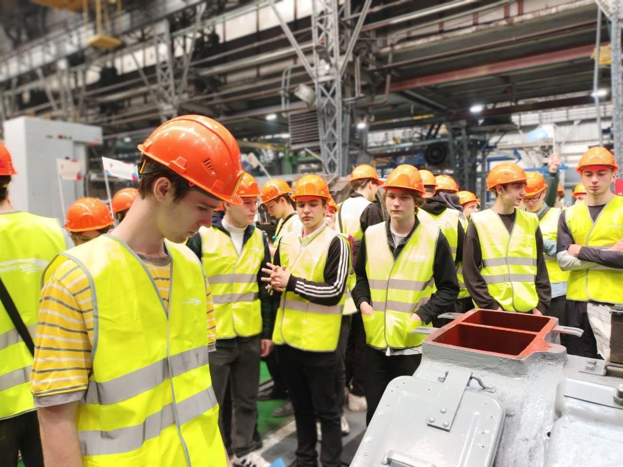 Десятки тысяч донских школьников и студентов познакомились с производством в рамках акции «Неделя без турникетов»