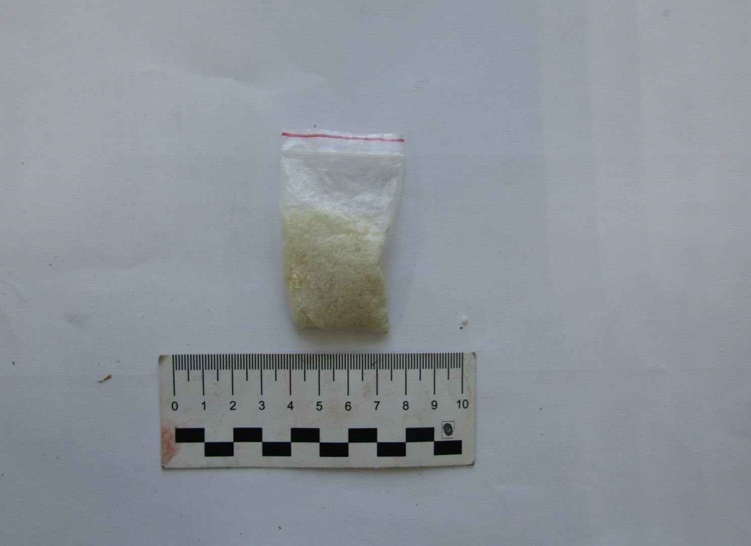 На станции Лихая полицейские задержали наркосбытчика