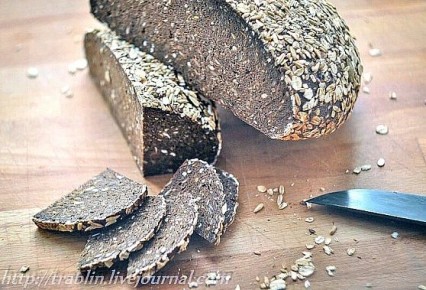 Что, кроме муки, добавляют в хлеб