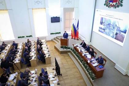 От аварийного жилья до новых коллекторов: Депутаты гордумы Ростова заслушали отчет о двухлетней работе по развитию ЖКХ и благоустройству