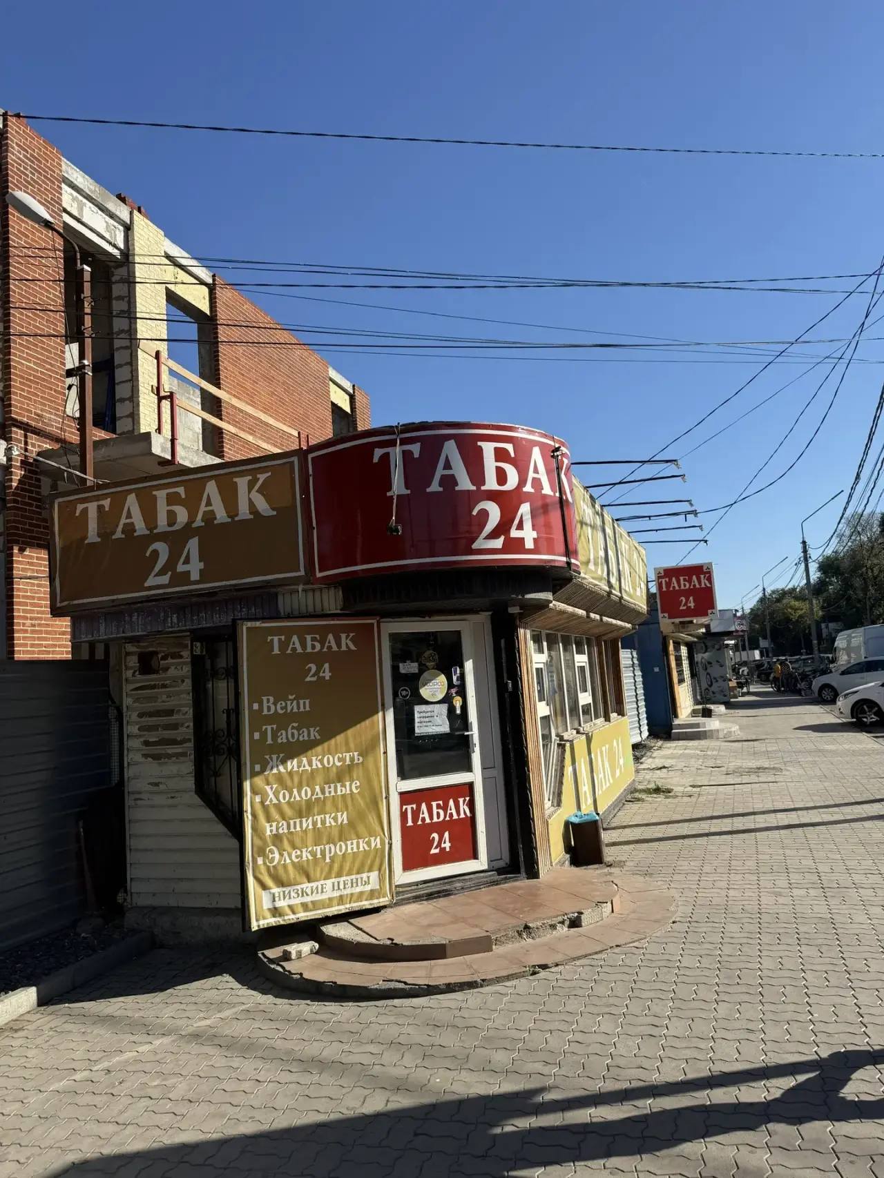 Десятки исков о сносе незаконных ларьков подали в суд власти Батайска