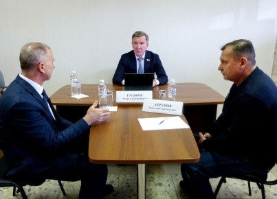 Игорь Гуськов провел прием граждан в станице Егорлыкской