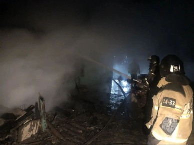 Четыре человека погибли в результате пожара в селе Круглом Азовского района, сообщили в МЧС по Ростовской области