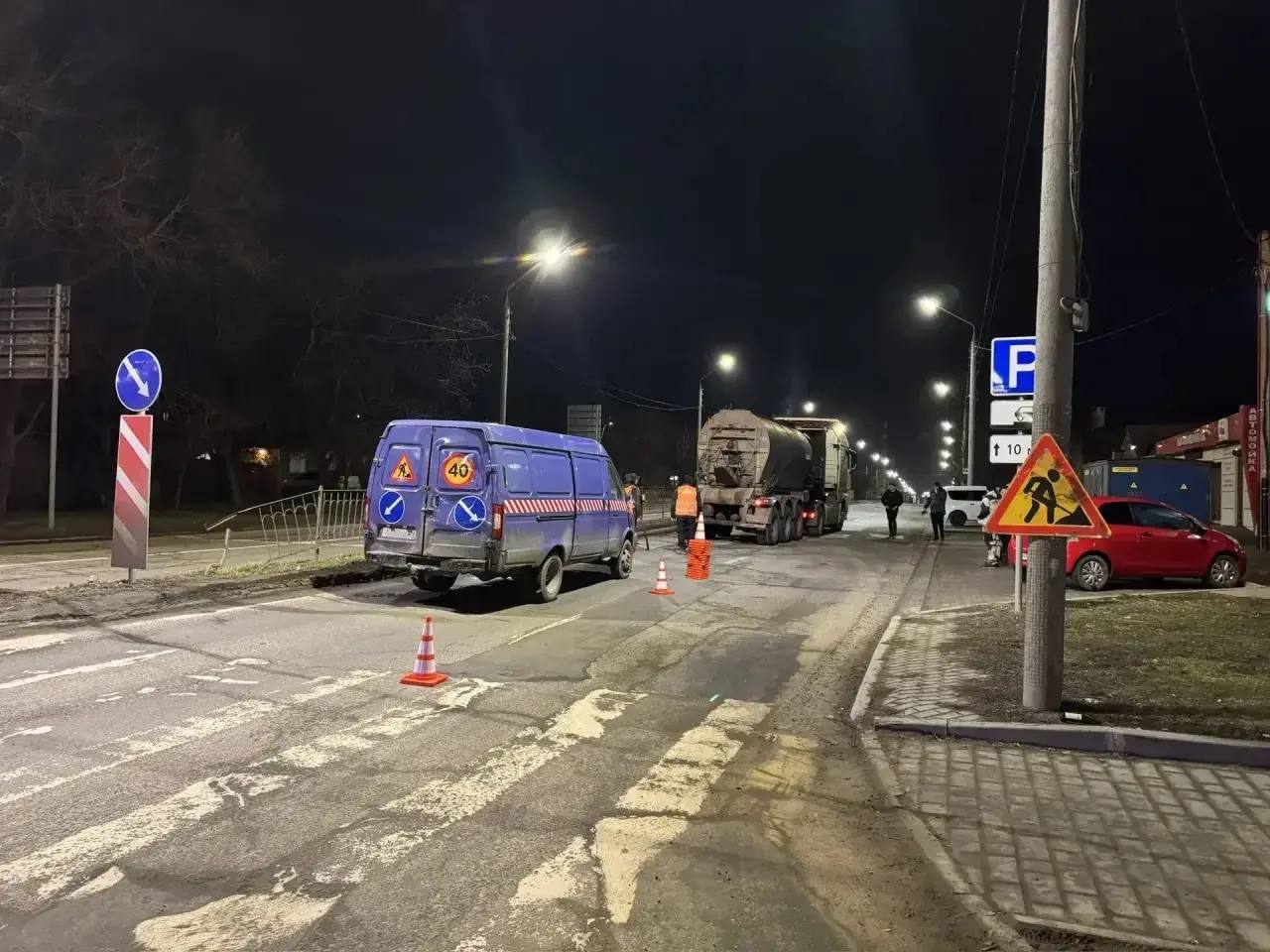 В Ростове проведен ремонт дорог по 26 адресам