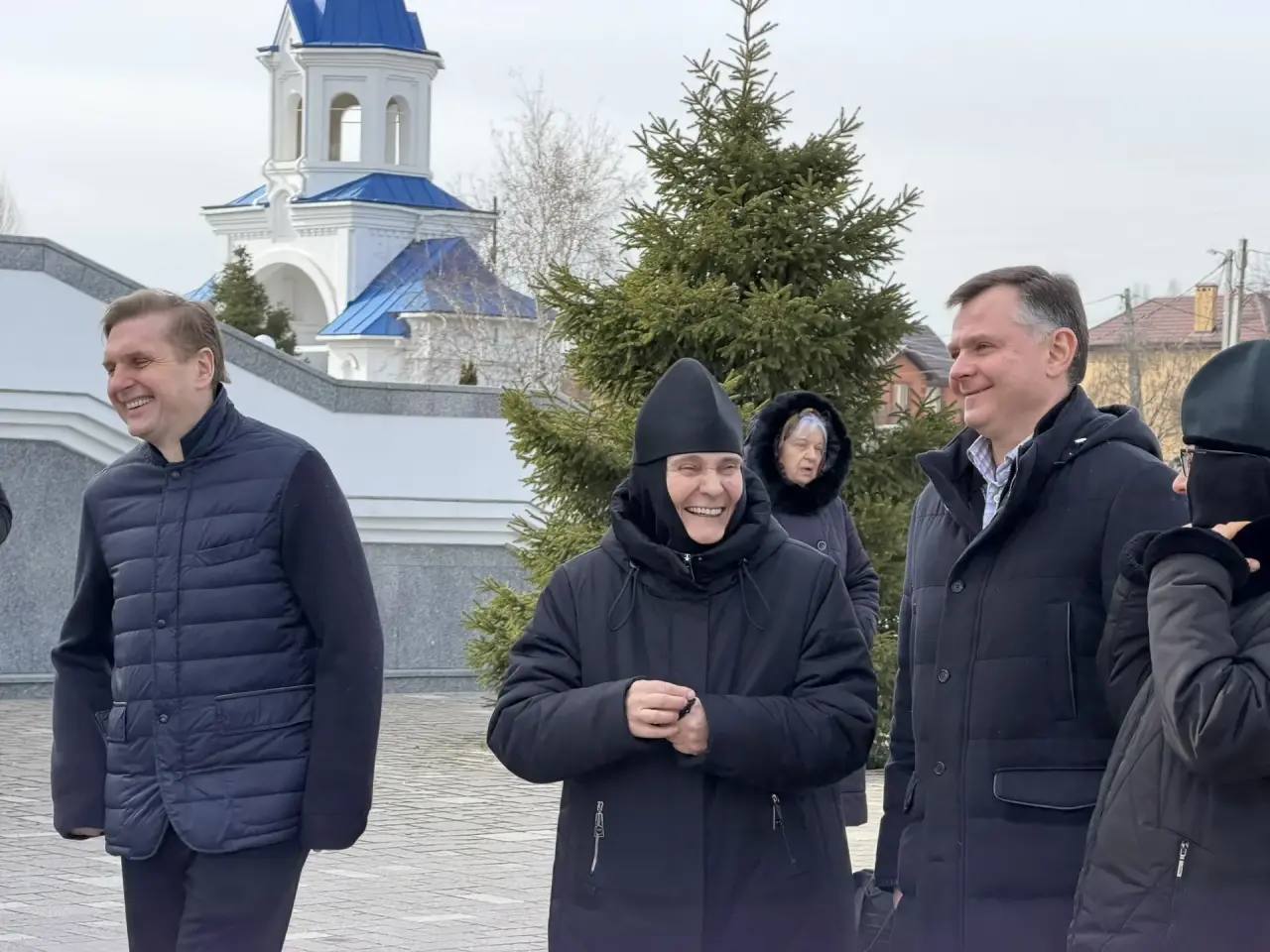 Юрий Слюсарь посетил Свято-Иверский женский монастырь