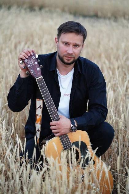 А вы знали, что 8 Марта поздравляют не только женщин, но и мужчин? Но только тех, кто родился в этот день!