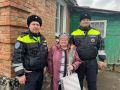Сотрудники Управления МВД России по городу Шахты приняли участие в акции «8 марта – в каждый дом»