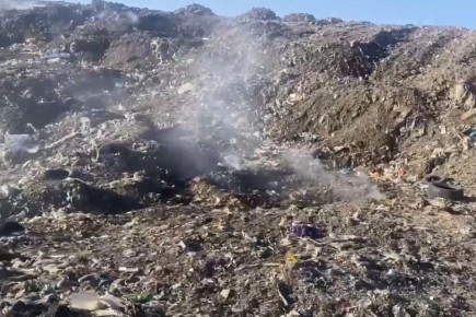 Горящую свалку в Каменске потушили, но остудить недовольство местных пока не получается