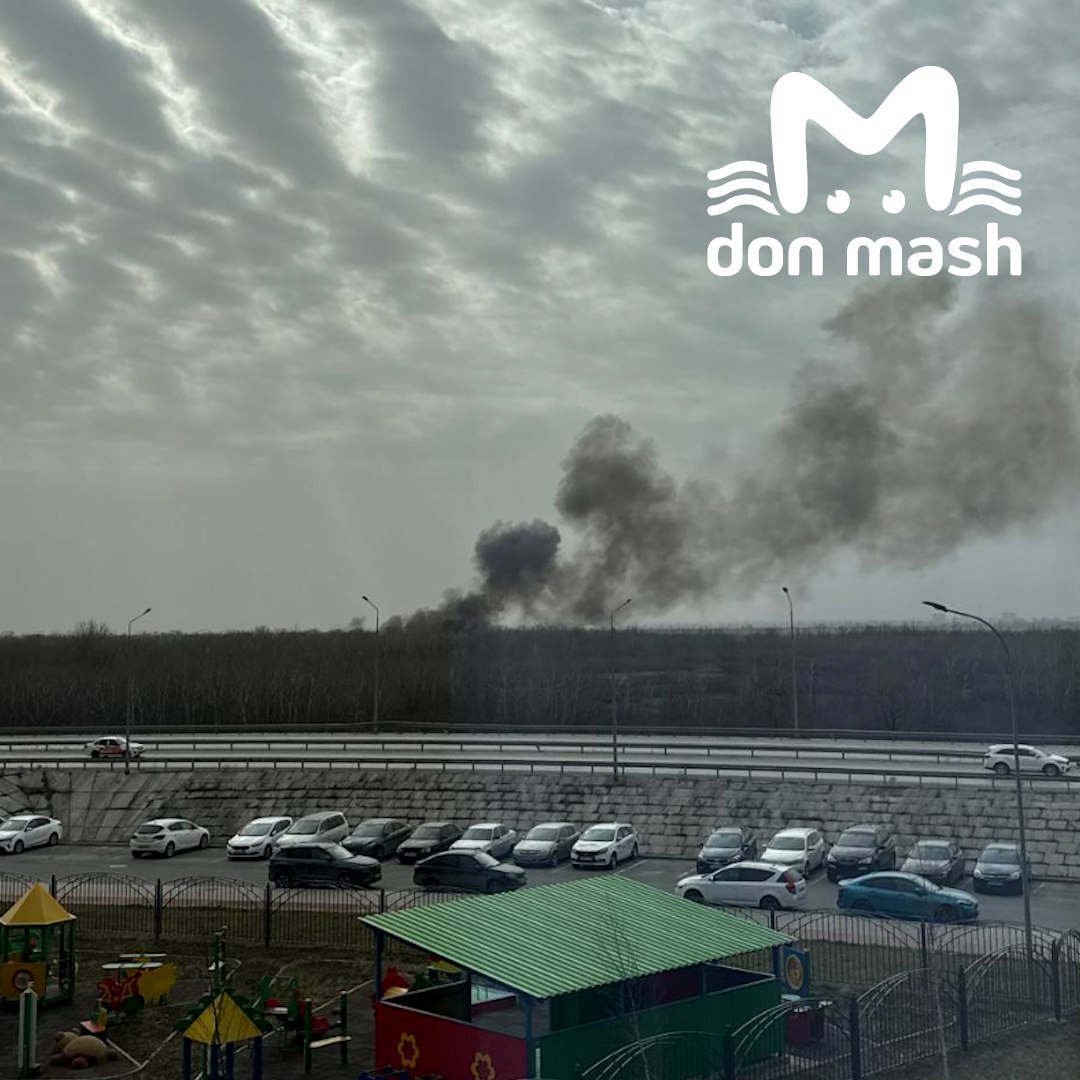 Поля загорелись рядом с ЖК "Левобережный" в Ростове