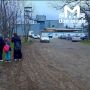 Чиновники минимум пять лет не могут построить безопасную дорогу в школу для детей в Азове