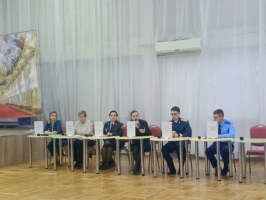 В Ростове-на-Дону полицейские и представители ведомств провели всеобуч для родителей по вопросам профилактики наркомании