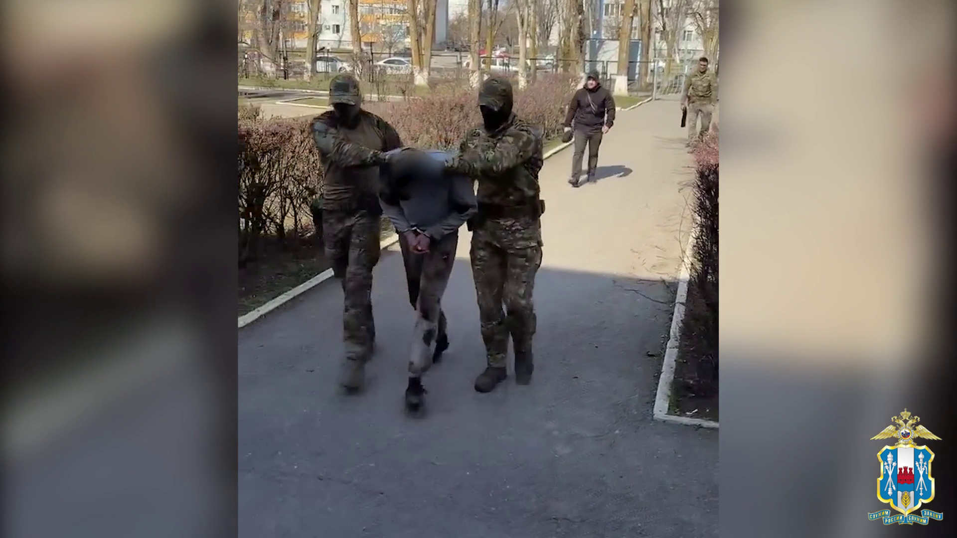 Работник металлобазы, вымогавший мнимый долг у своего знакомого, заключён под стражу в Волгодонске