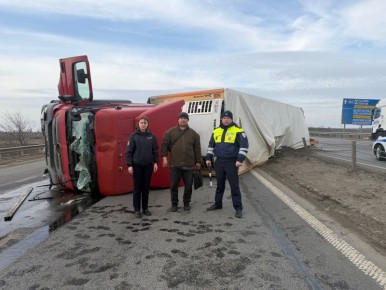 Каменские полицейские оказали помощь гражданину, попавшему в беду