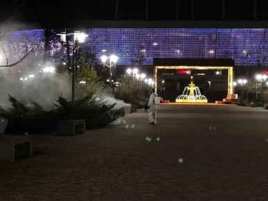 В парке «Левобережный» провели акарицидную обработку