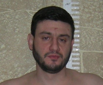 В Ростовской области объявили в розыск убийцу супружеской пары