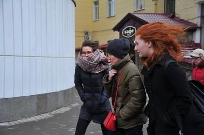 Всего пару дней мы радовались солнцу и сухому теплу