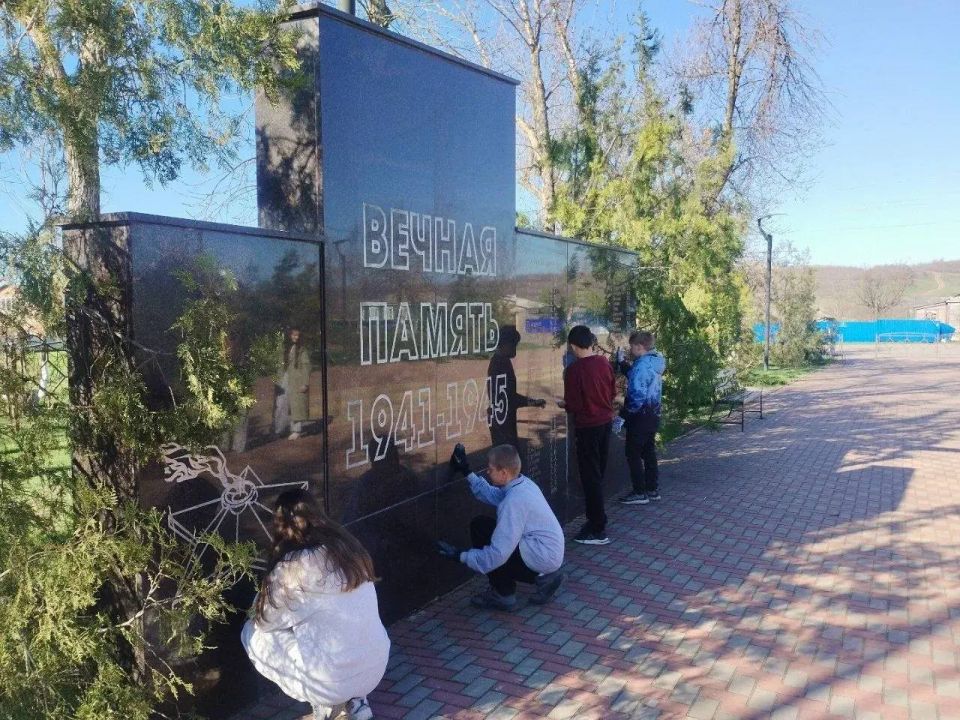 ���� �������: 3,5 ������ ������� ���������� ������� �������������� � ����� ���� ������ � ��� ������� � ������� ����� 300 ���������� � ����������