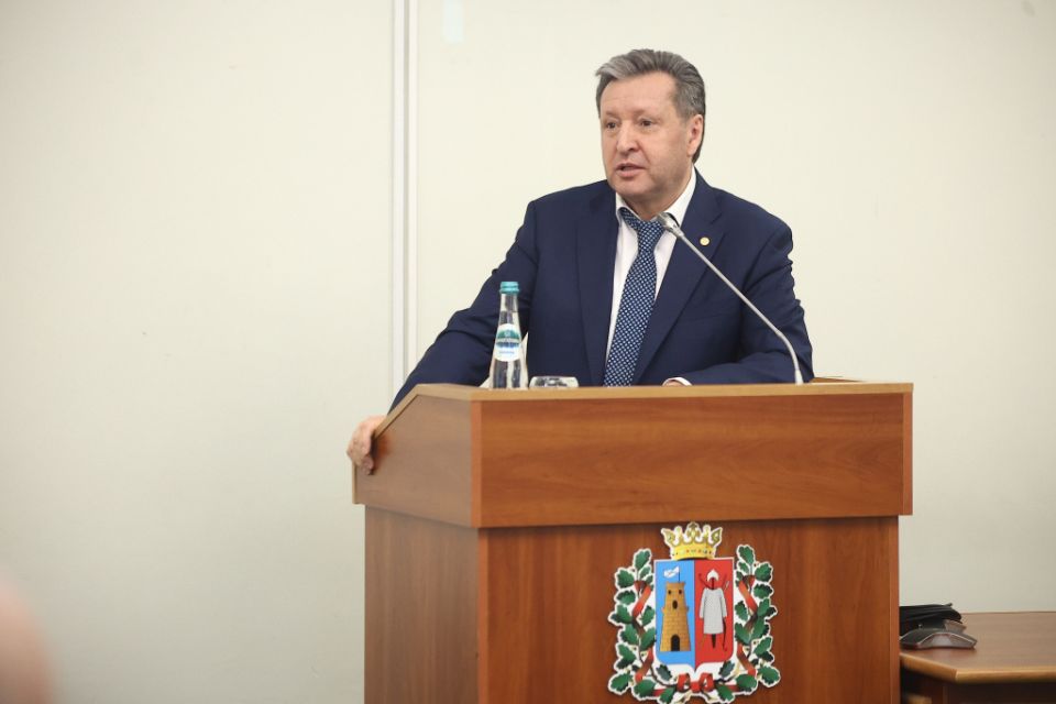 � ������������� ������ ������� ������� � ��������������� ������������ �����������