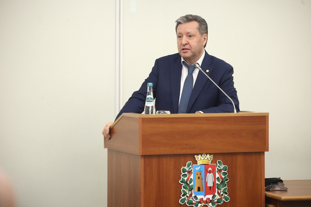 В Администрации города провели встречу с представителями национальных объединений