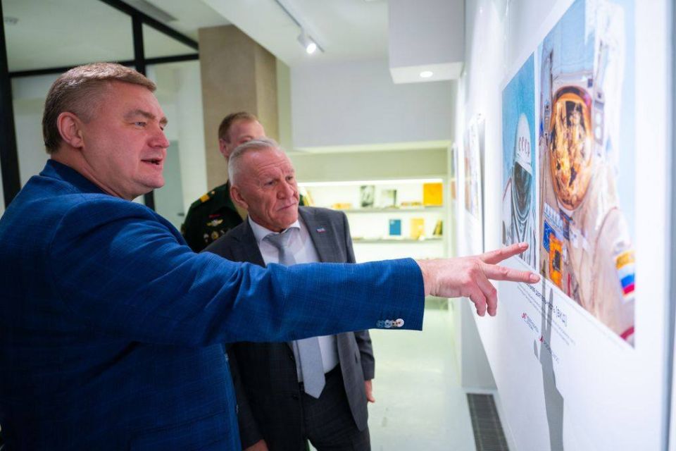 ������������ �������� ���������������� �������� ���������� ������� �� ������������� �������� ����� ������� ������ ������� � �������� � �������-��-���� �������� ��� �������� �� �����, ������������ � 65-����� ������ �������...