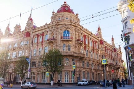 В Ростове заключающим контракт с Минобороны будет выплачиваться 100 тыс. рублей