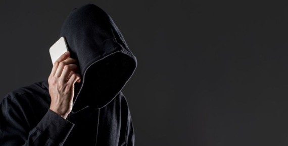 В Ростове мужчина поверил в выигрыш автомобиля и потерял 600 тыс. рублей