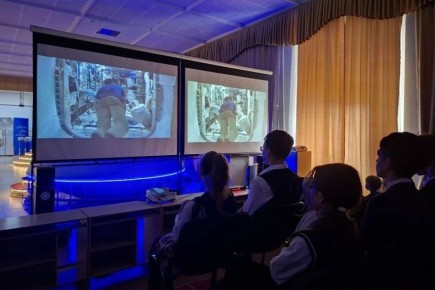 Донские школьники-победители викторины «Геоинформационные технологии» побывали в центре тренажеростроения