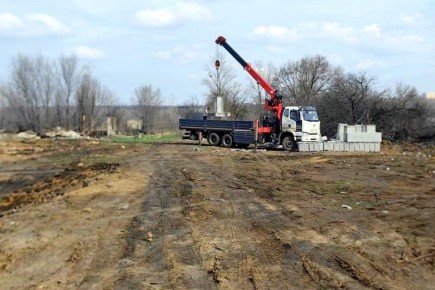 В ростовском микрорайоне Суворовском стартовали работы по установке новой модульной поликлиники