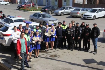 Рёв моторов и детские сердца: как в Матвеево-Курганском останавливали нарушителей