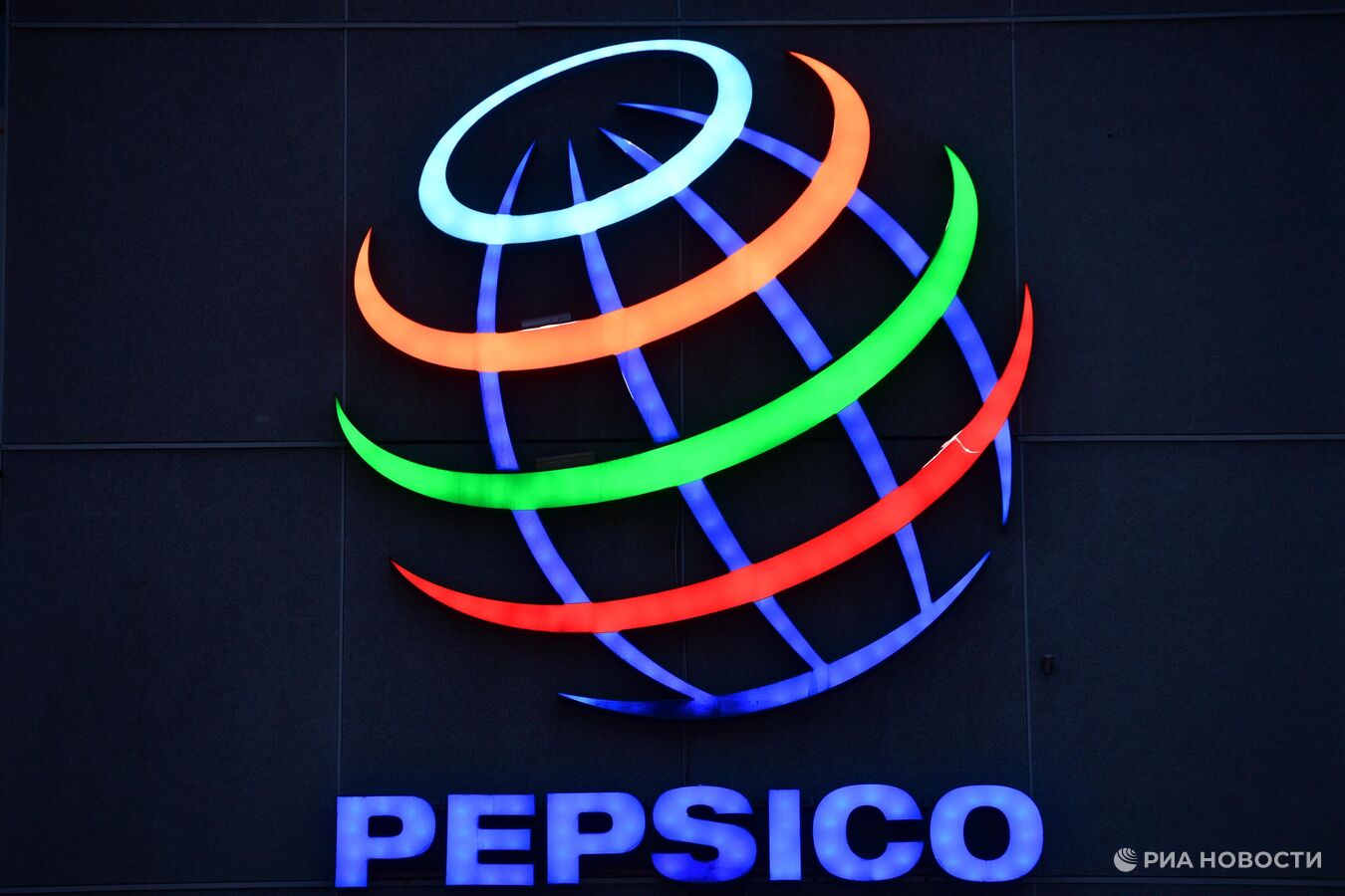 В российских магазинах появилась британская и датская Pepsi