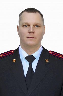 Денис Хохлов: «Служить по чести, жить по совести ...»