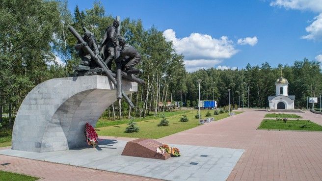 Марат Хуснуллин: 50 памятных мест вдоль скоростных трасс благоустроили в России ко Дню Победы