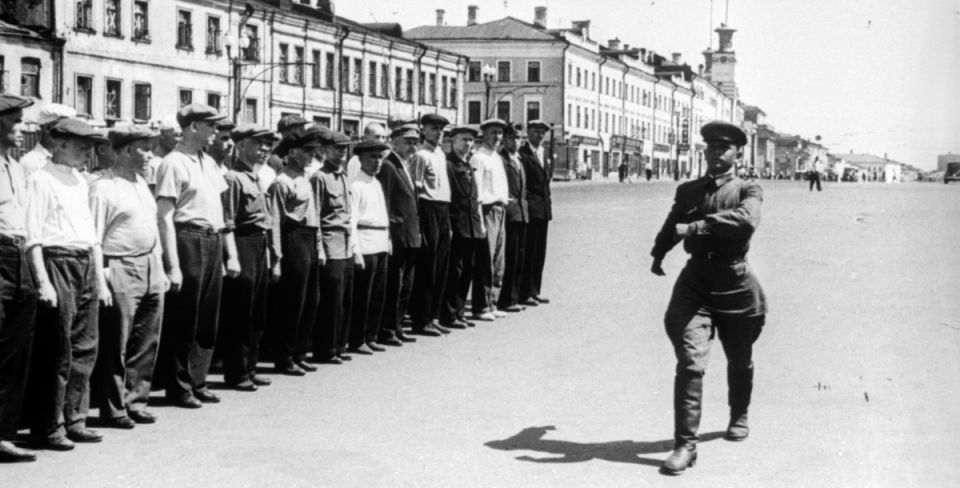 Герои не по приказу