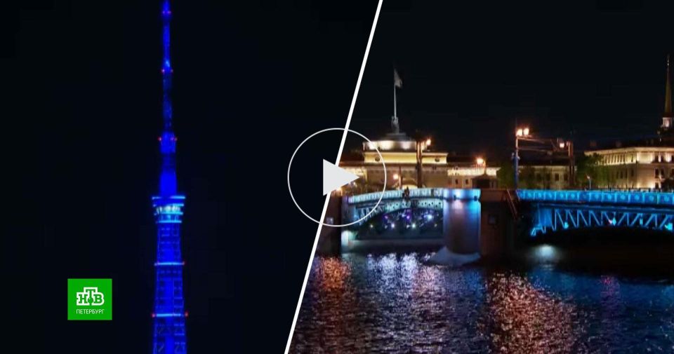 Мосты и доминанты Петербурга украсили зенитовской подсветкой