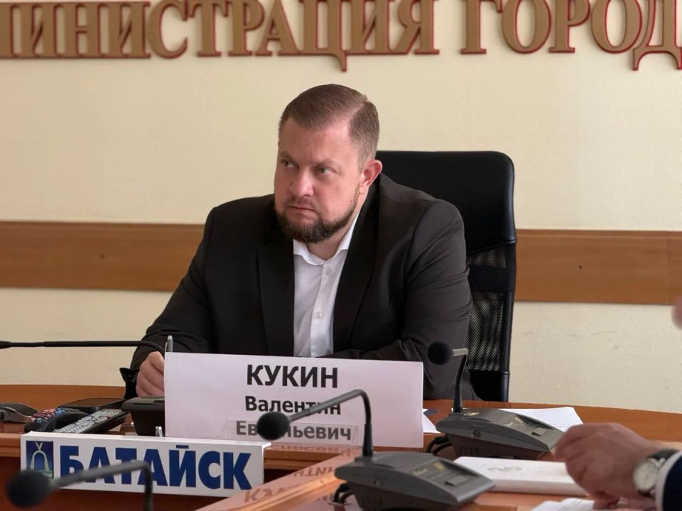 Провёл плановое заседание комиссии по предупреждению и ликвидации чрезвычайных ситуаций и обеспечению пожарной безопасности