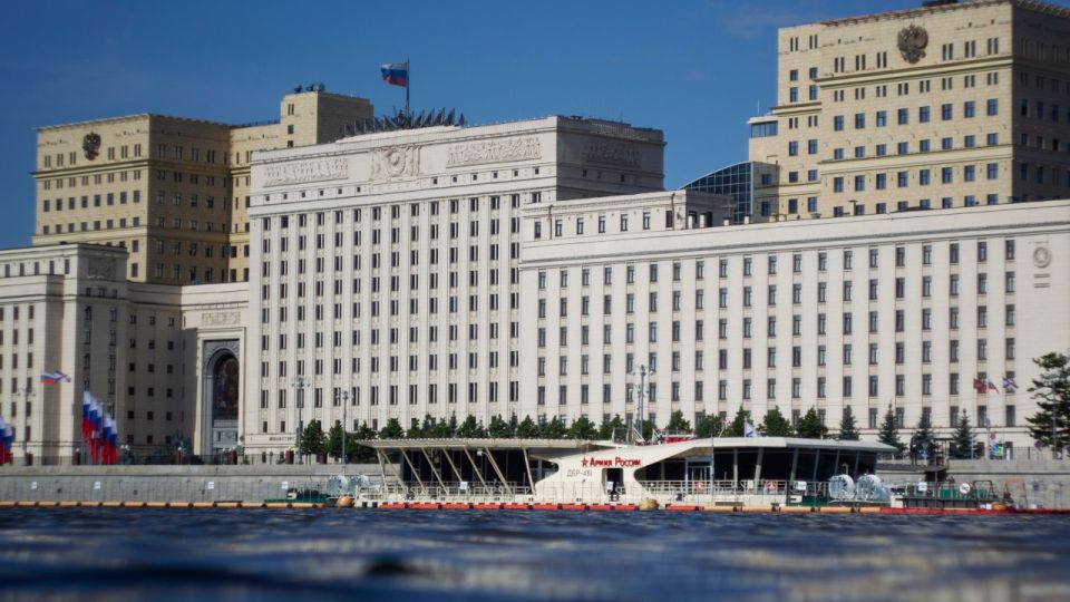 Ночью над регионами России перехватили 121 дрон ВСУ