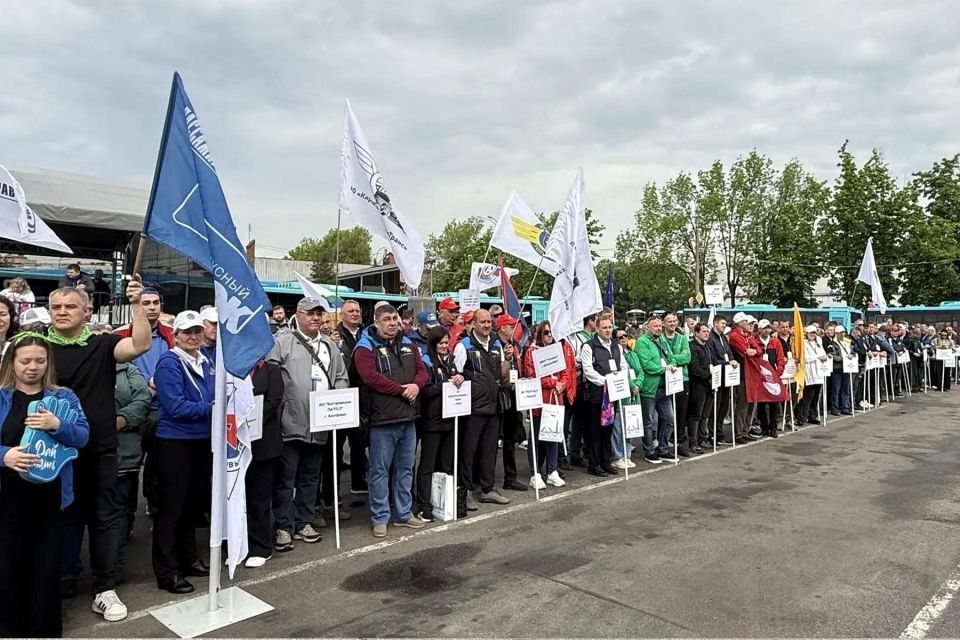 В Санкт-Петербурге проходит финал Международного конкурса профессионального мастерства водителей автобусов