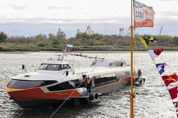Мариупольский порт пока не готов принимать скоростные «Метеоры» из Ростова
