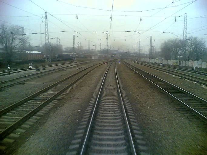 По инициативе надзорного ведомства приняты меры к ликвидации несанкционированных переходов через железнодорожные пути