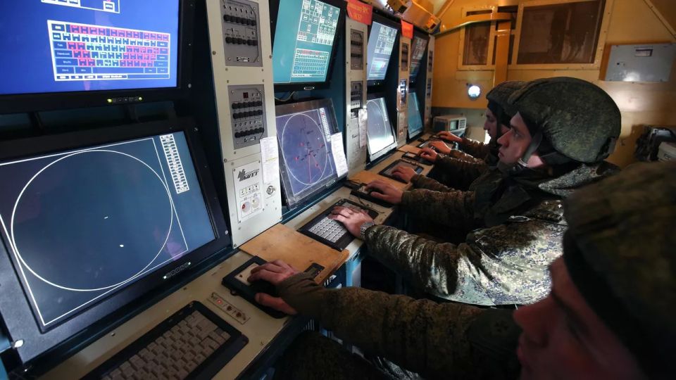 Силы ПВО за ночь уничтожили 348 БПЛА ВСУ