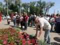 Юрий Слюсарь заявил о готовности к оказанию любой помощи пострадавшим после теракта в Старобельске