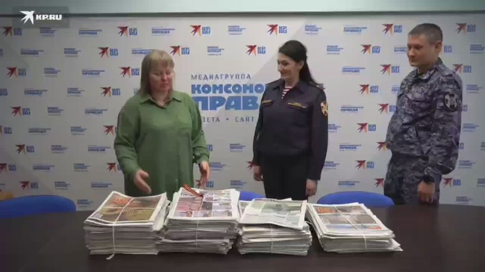 «Срочно! Для СВОих». «Комсомолка» передала спецвыпуски бойцам Росгвардии – тем, кто защищает нашу страну на передовой