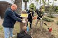 В Ростове в парке Левобережном заложили аллею в честь 150-летия Союза театральных деятелей России