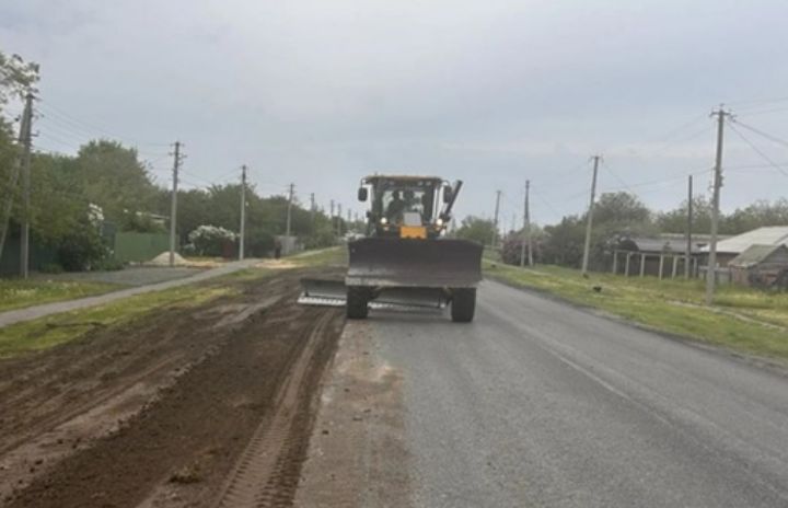 В Волгодонском районе отремонтируют еще один участок дороги