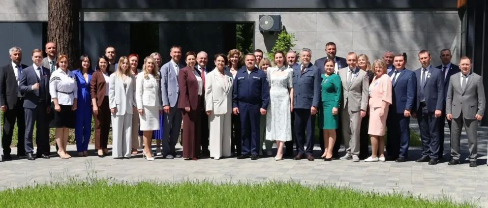 27 мая 2026 года руководитель Управления Федерального казначейства по Ростовской области Валерий Бородулин принял участие во всероссийском совещании Федерального казначейства на тему: «Механизм казначейского сопровождения