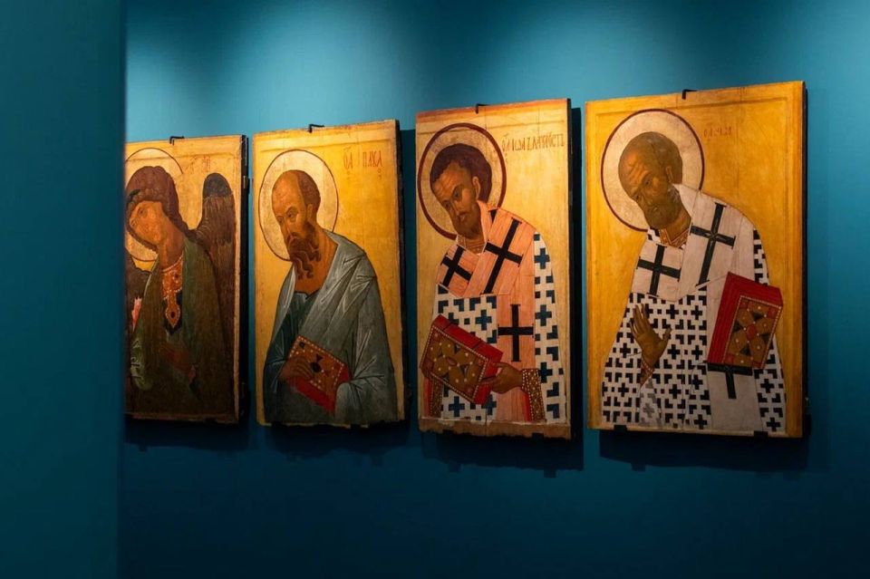 Новая экспозиция в музее-заповеднике «Ростовский кремль» рассказывает об иконописной школе региона