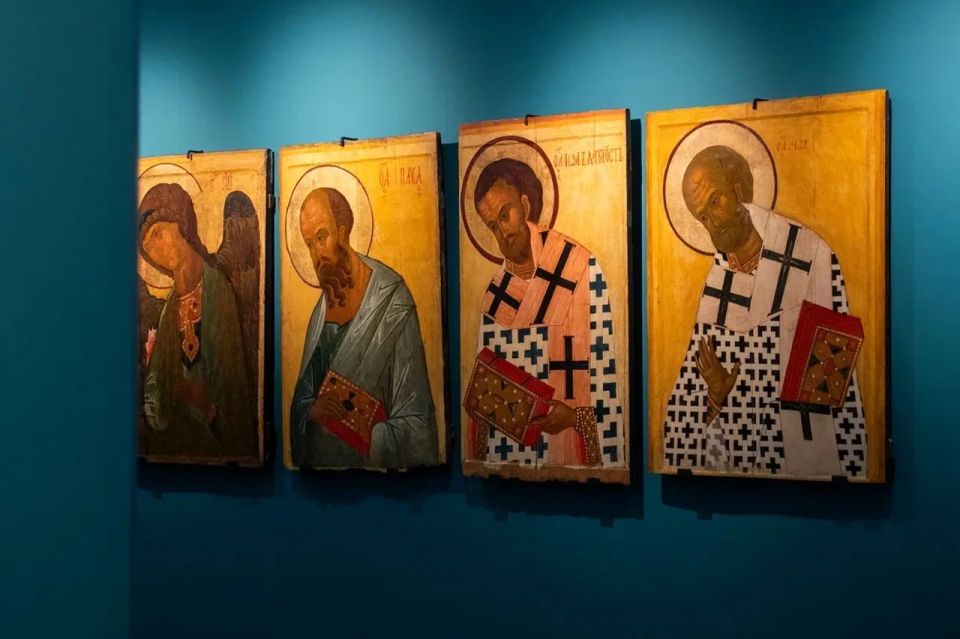 Новая экспозиция в музее-заповеднике «Ростовский кремль» рассказывает об иконописной школе региона